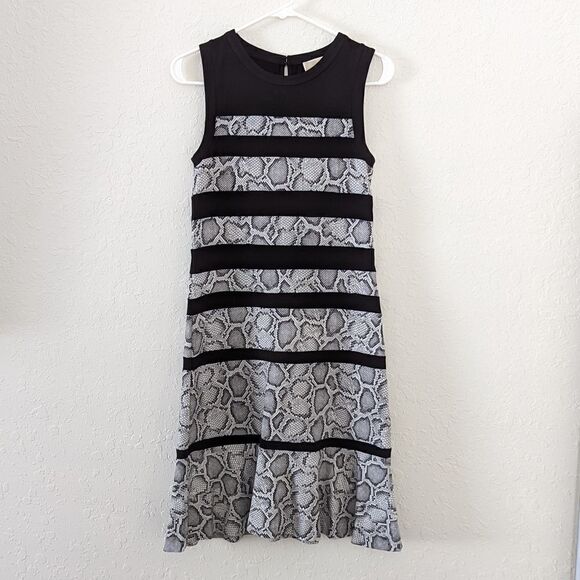 Women's Michael Kors Dress Striped Black Snake Print XS Sleeveless Midi Ruffled - Picture 1 of 8